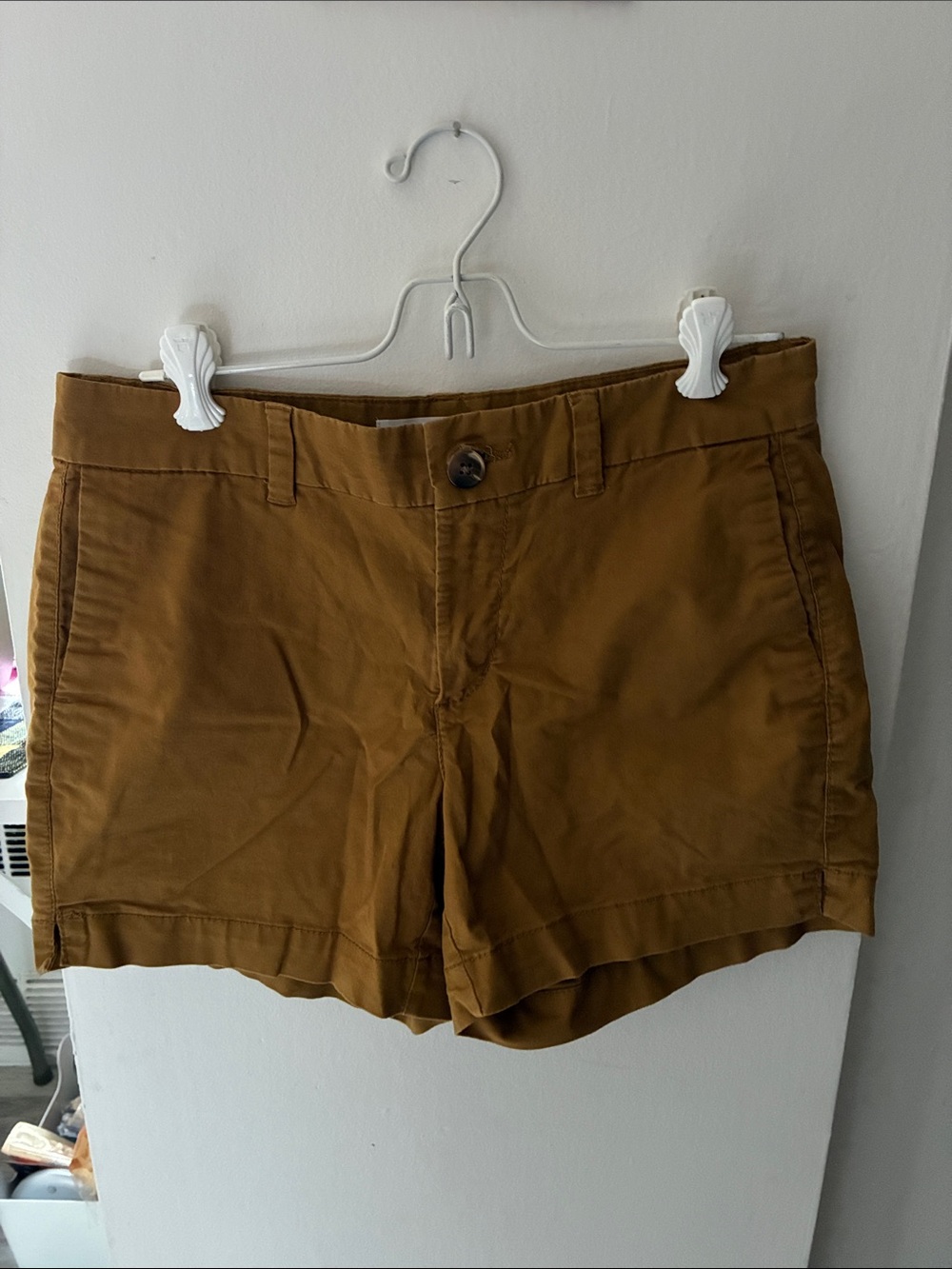 Old Navy Women’s Casual Mid-Rise Cotton Shorts